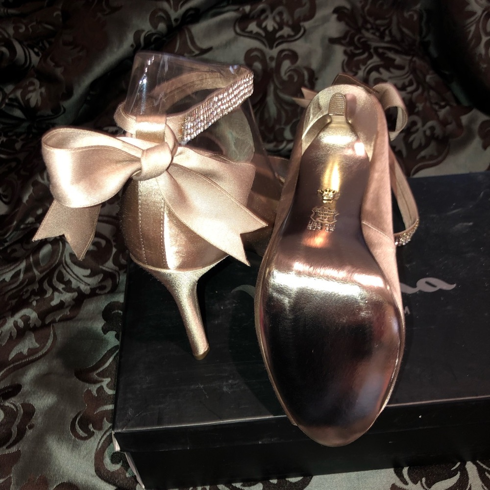 Peep toe heels.